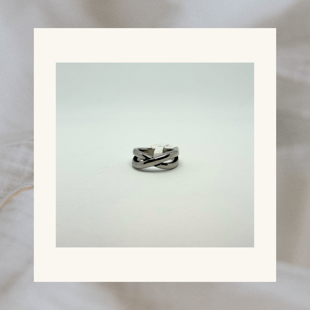 Amara Ring