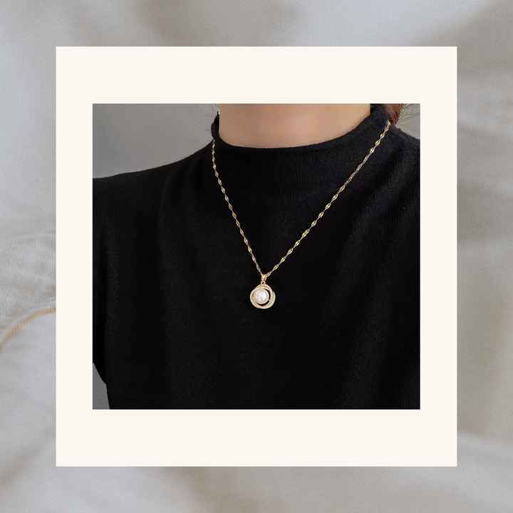 Pearl Elegant Necklace